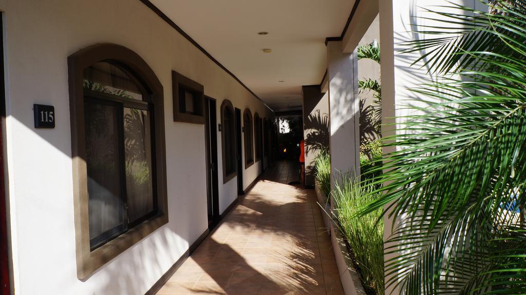 Hotel Colono Beach Coco Exteriör bild